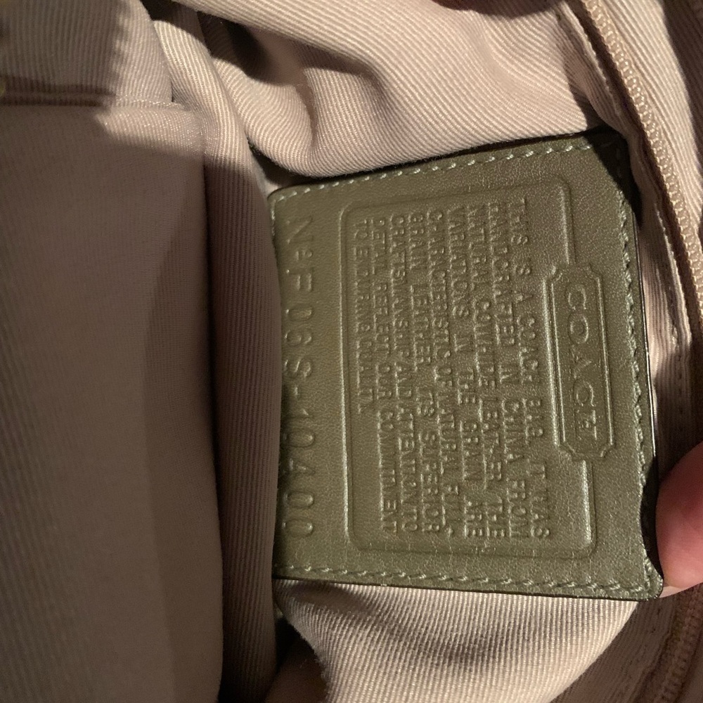 Tan Coach Vintage-looking Leather Bag - Picture 3 of 3